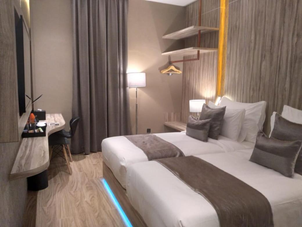 De Paris Hotel ميدان المظهر الخارجي الصورة
